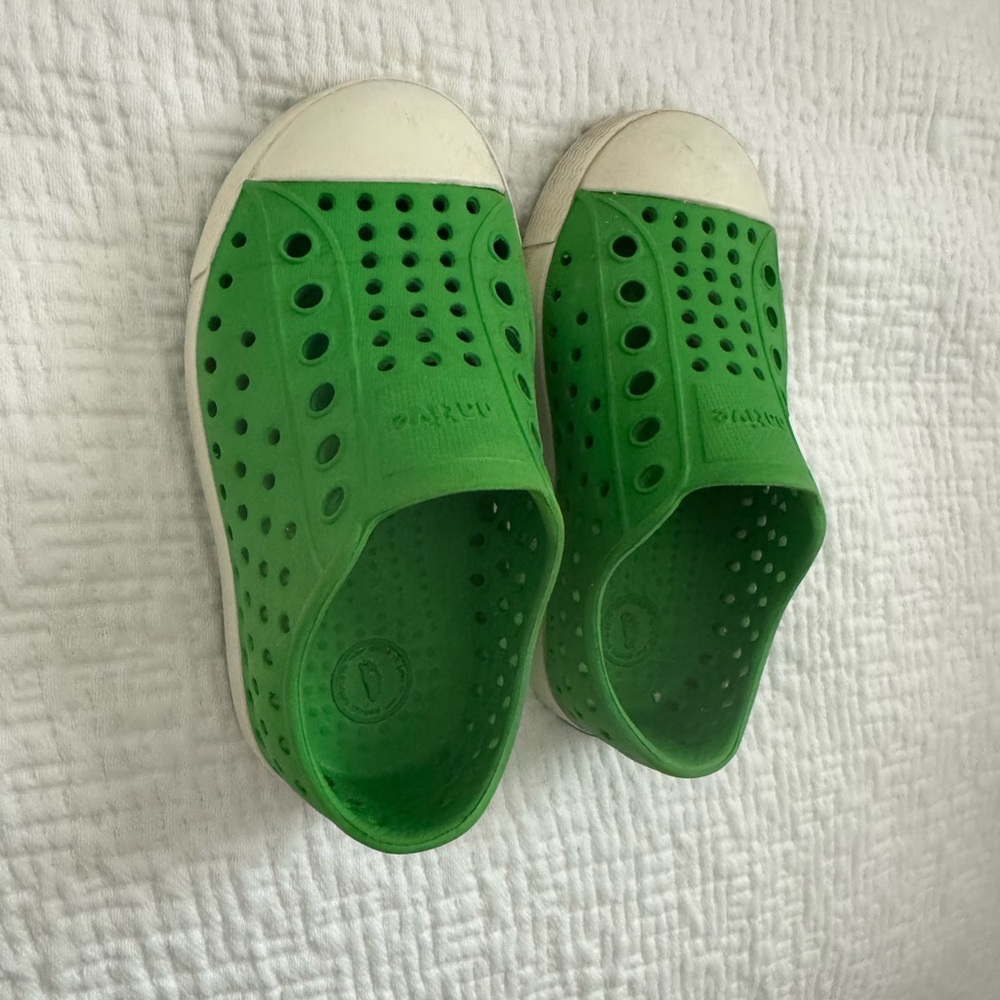 Native Green and White Water Shoes with Ventilation